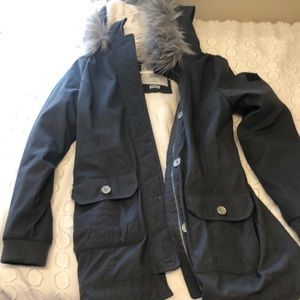Hollister Women’s Large Stretch Fur Winter Coat